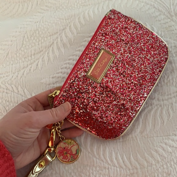 Lilly Pink Glitter Wristlet - Picture 3 of 4